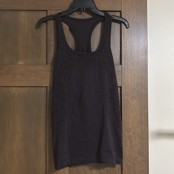 Lululemon Athletica Swiftly Tech Racerback Black Cherry Purple Size 8 - Picture 4 of 6